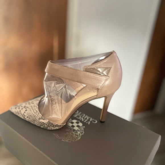 Vince Camuto VC Carlotte - Picture 4 of 4